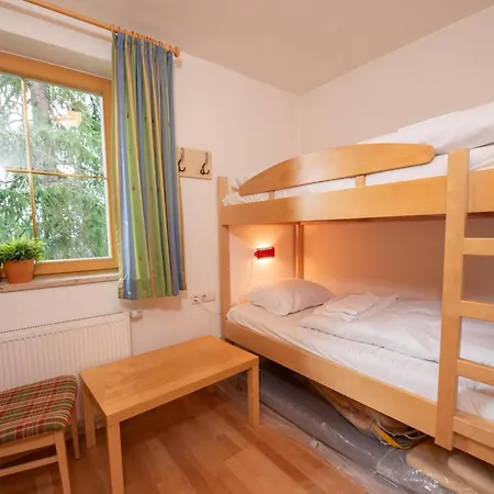 Haus Filzstein 135 3 アパート クリムル